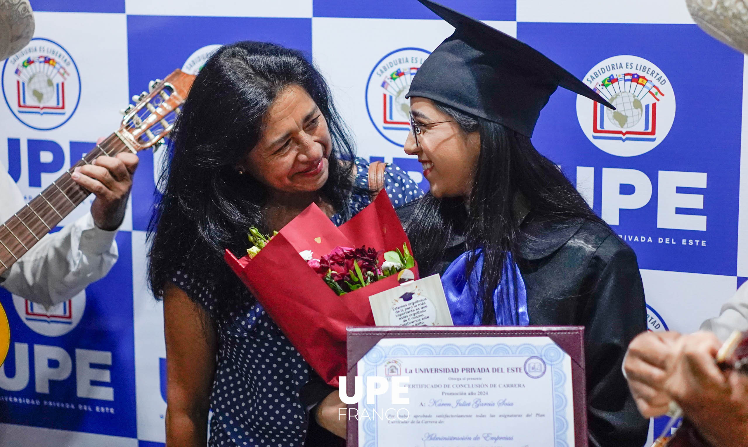 Ceremonia de Graduación UPE Franco 2024: Nueva Generación de Profesionales